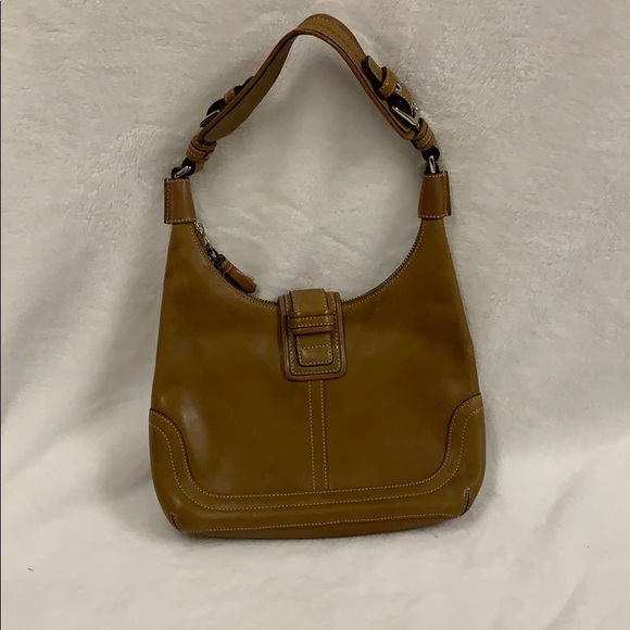 Coach leather shoulder bag - Picture 5 of 11